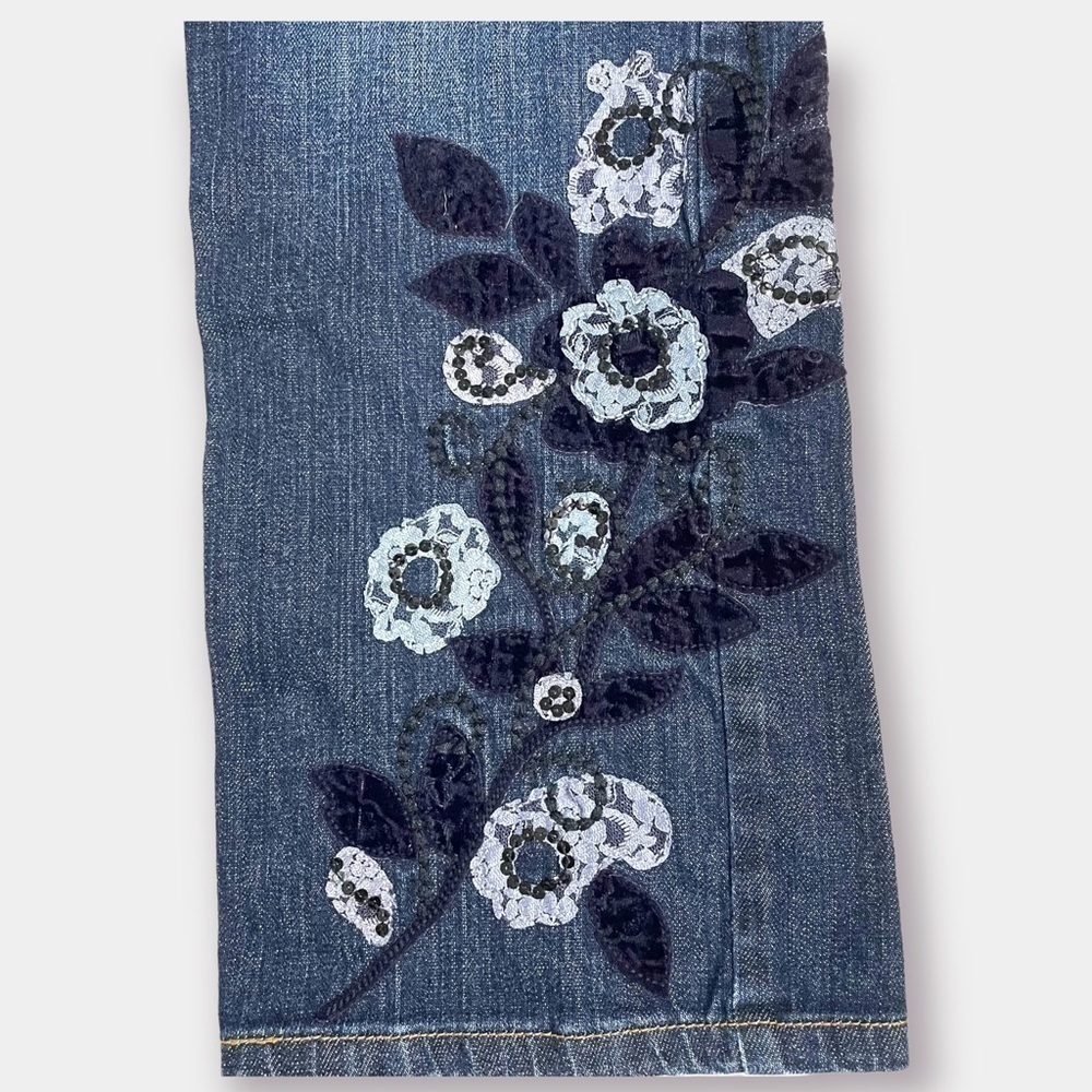Talbots Embroidery Applique Lace Floral Blue Wide Leg Jeans Stretch Size 4 - Picture 3 of 6